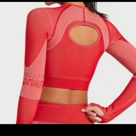 Gymshark Tops - Gymshark Turbo seamless Crop Top orange